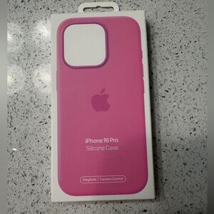 Apple iPhone 16 Pro Silicone Case Peony